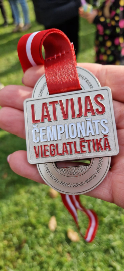 Vieglatlētikas sezonas noslēgumā Latvijas čempionāts krosā